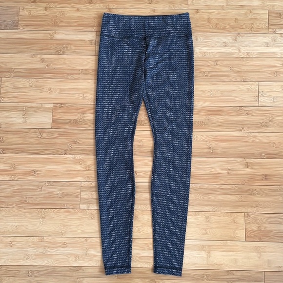 Lululemon Wunder Under Leggings - Picture 2 of 13